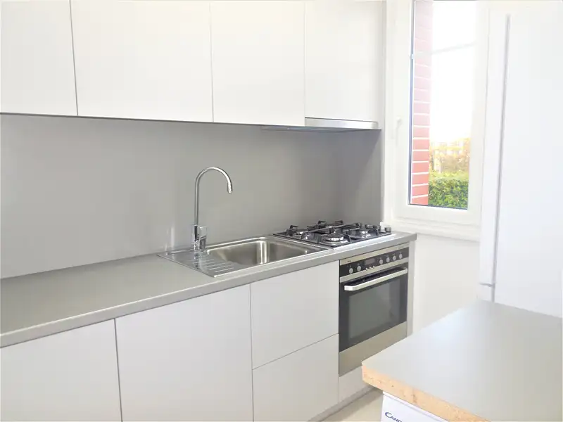 Pronájem bytu 3+kk 61 m², Zlín – náhled fotky 2