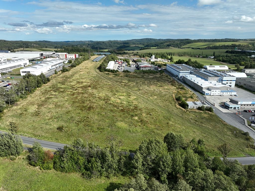Prodej komerčního pozemku 57077 m² – fotografie 2