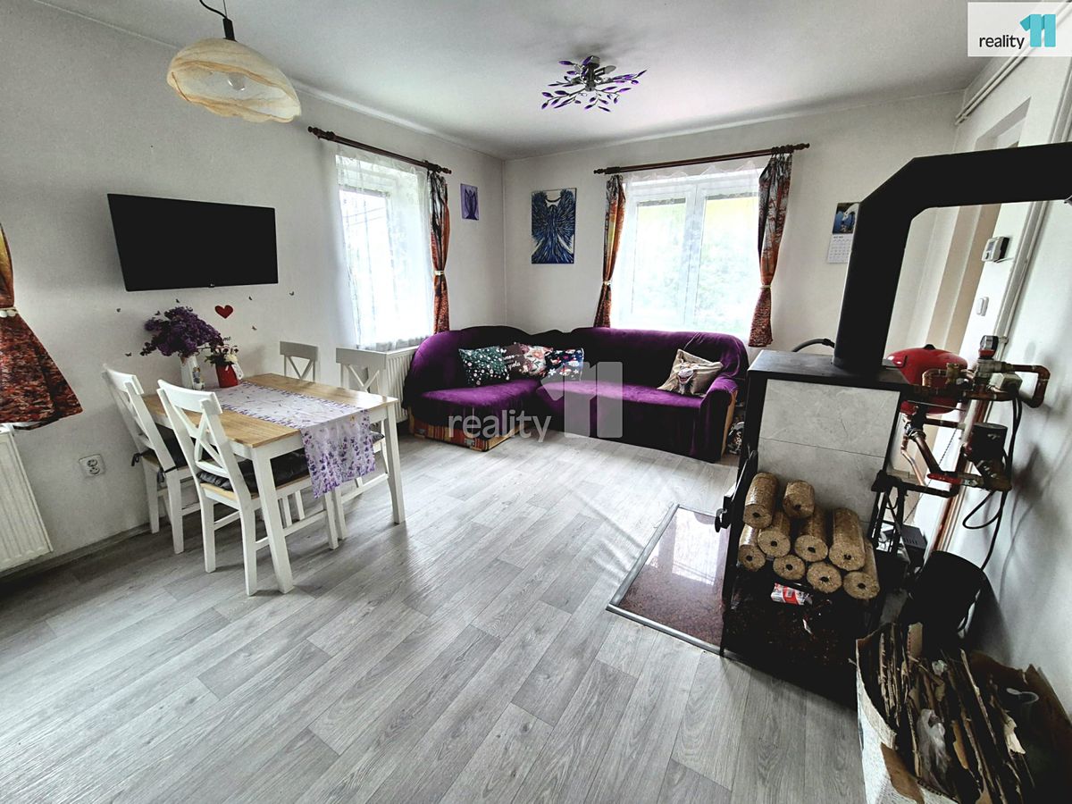 Prodej rodinného domu 97 m², pozemek 549 m² – fotografie 5