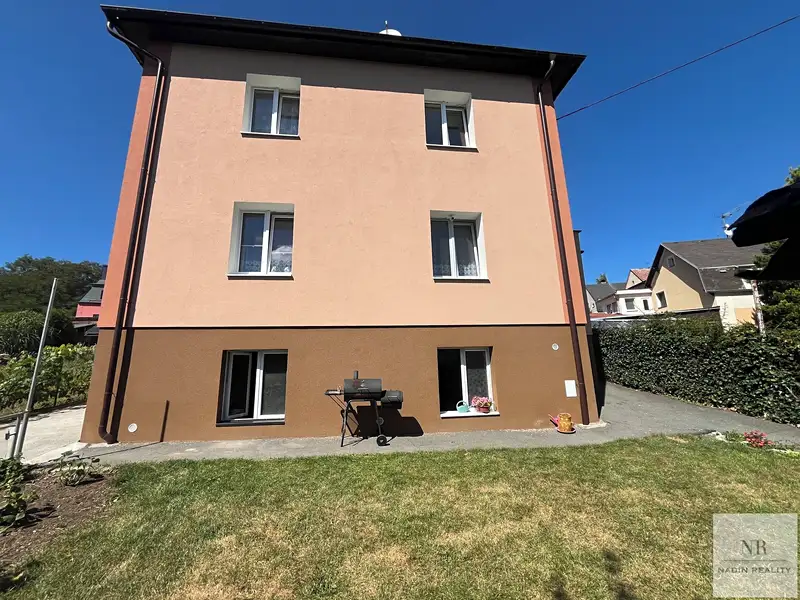Prodej vícegeneračního domu 226 m², pozemek 560 m², Karlovy Vary – náhled fotky 1