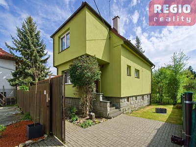 Prodej  rodinného domu 248 m², pozemek 841 m²