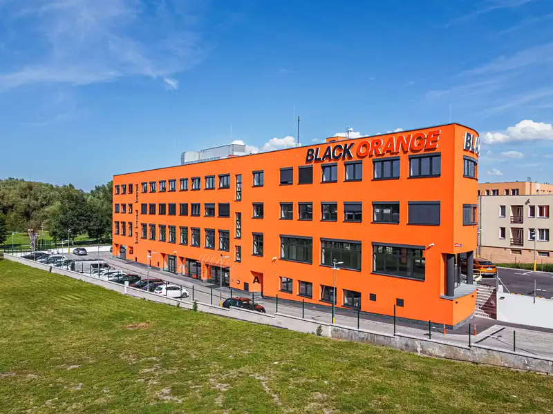 Pronájem kanceláře 16 m², Mělník – náhled fotky 1