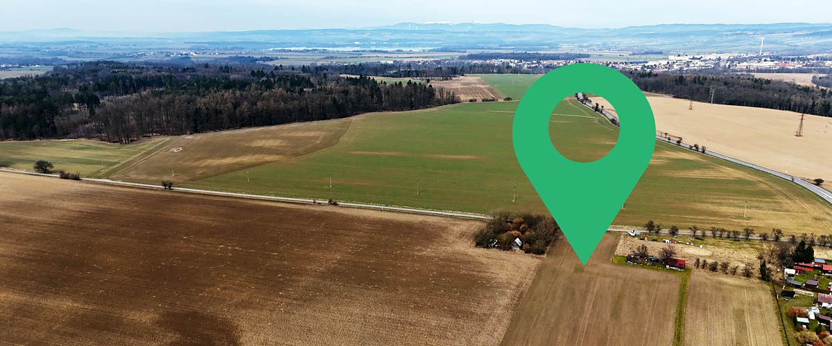 Prodej stavebního pozemku 3276 m² – fotografie 2