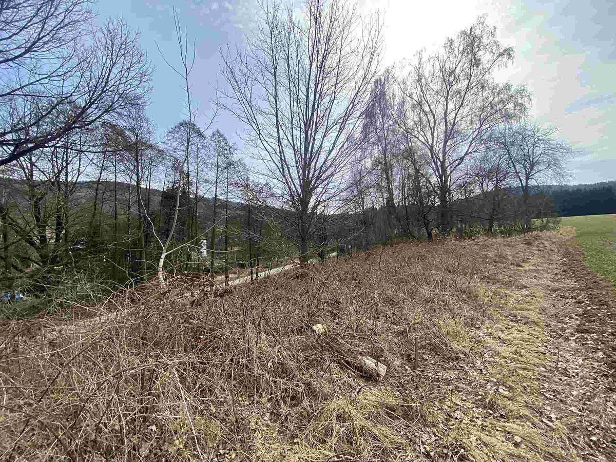 Prodej stavebního pozemku 1757 m²