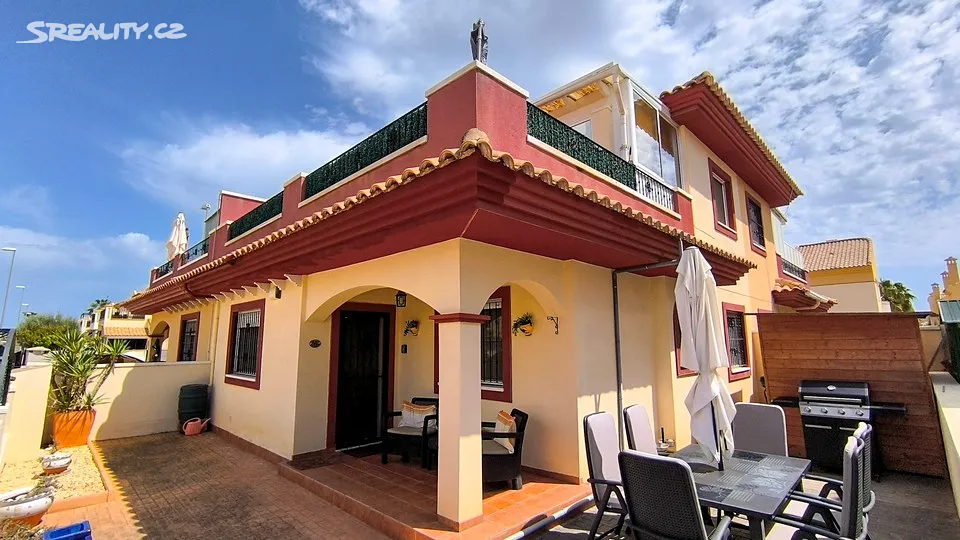 Prodej vily 102 m², pozemek 180 m², Rojales