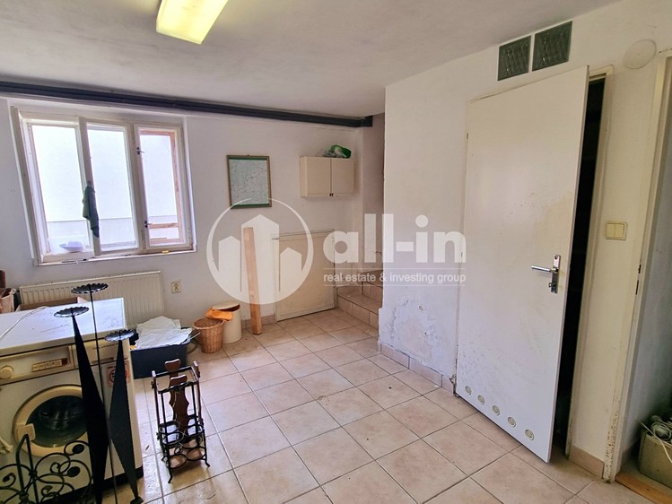 Prodej domu, 319 m² (11 z 26)