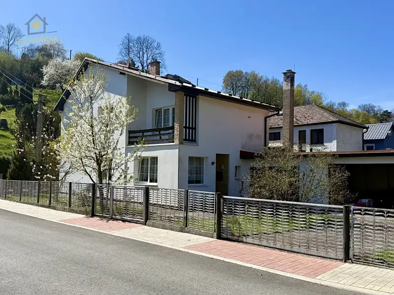 Prodej rodinného domu 230 m², pozemek 403 m², Bělá pod Bezdězem – náhled fotky 3