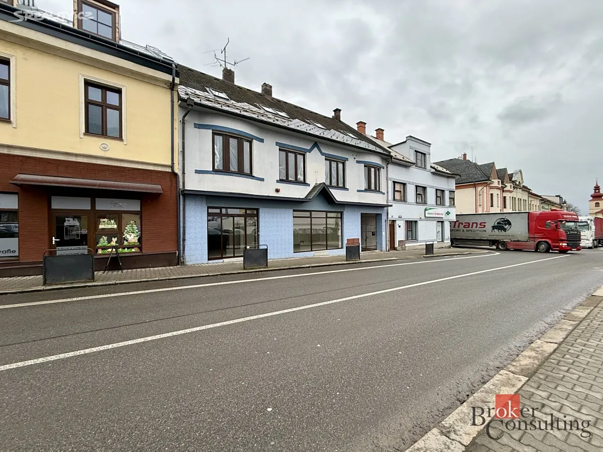 Pronájem obchodního prostoru 200 m², Žamberecká