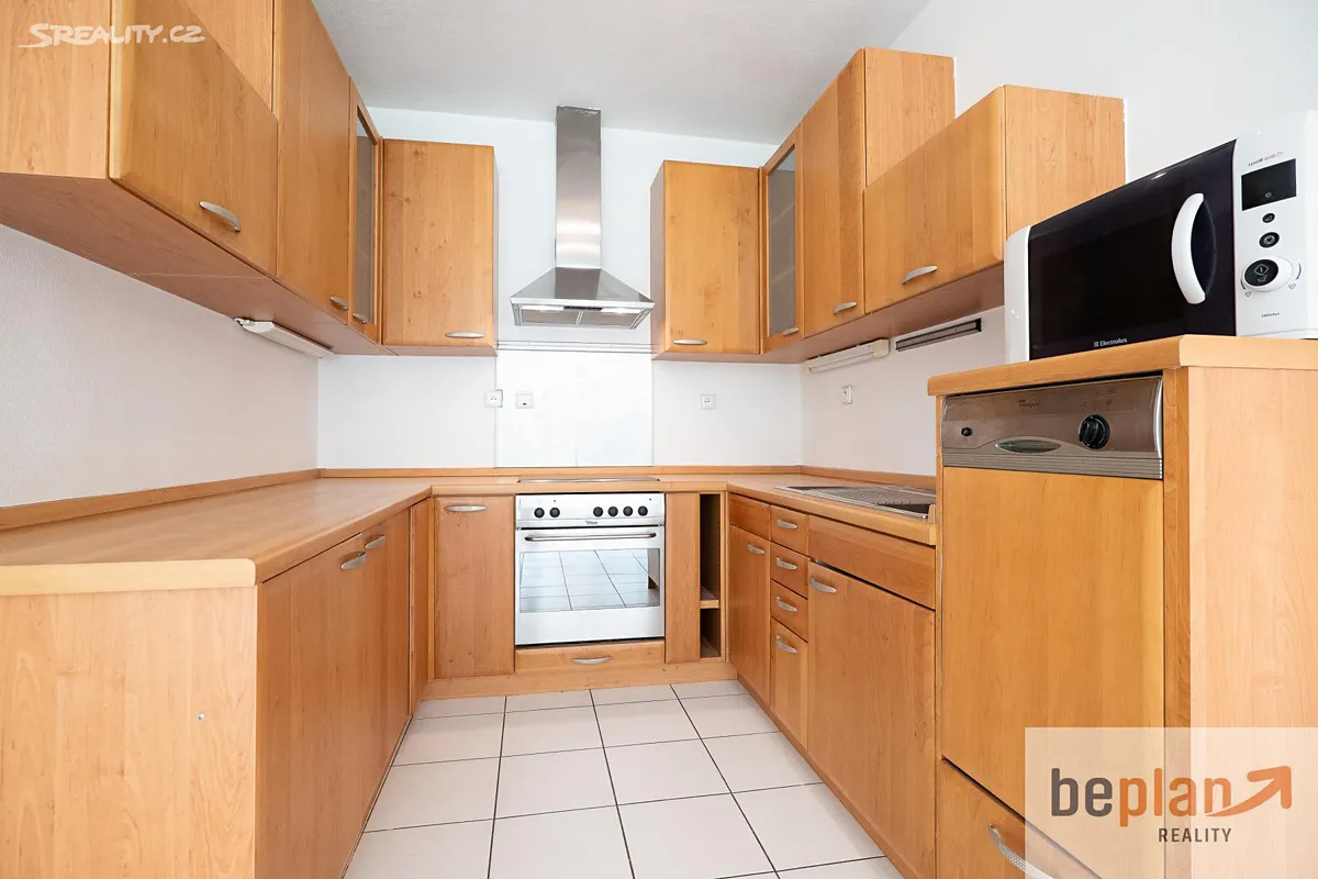 Prodej bytu 2+kk 63 m² – pohled 6