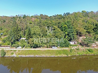 Prodej  stavebního pozemku 696 m²