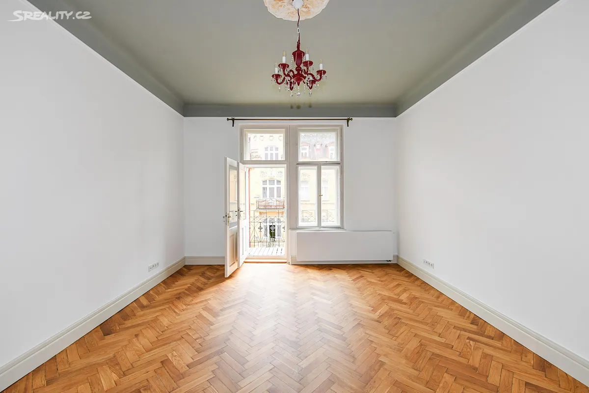 Pronájem bytu 2+1 81 m², Praha