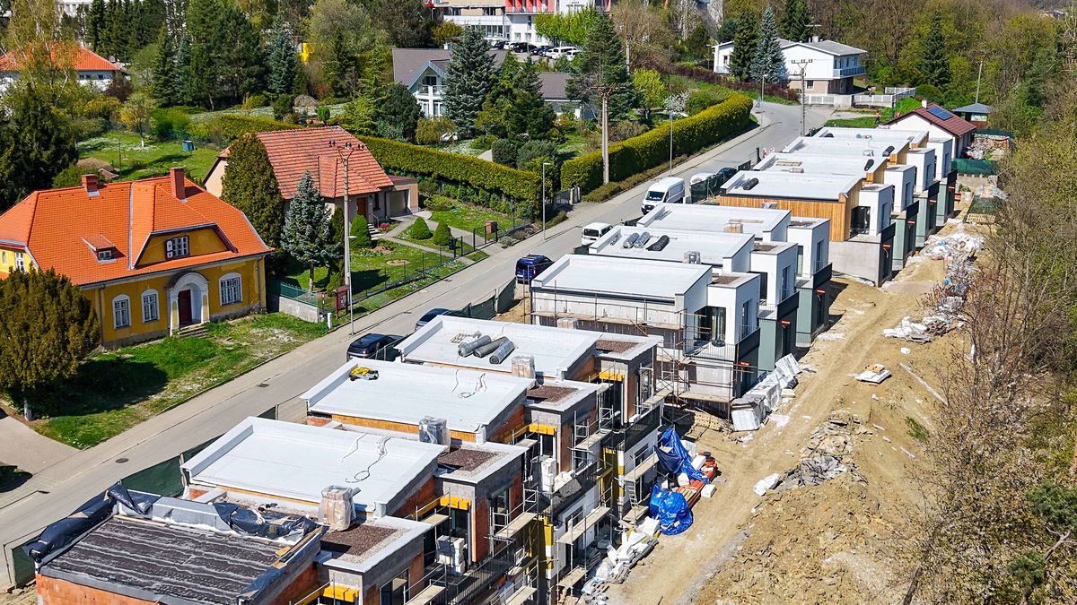 Prodej rodinného domu 115 m², pozemek 200 m² – fotografie 3