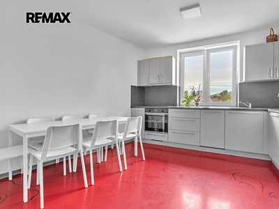 Prodej ubytovacího zařízení 492 m²