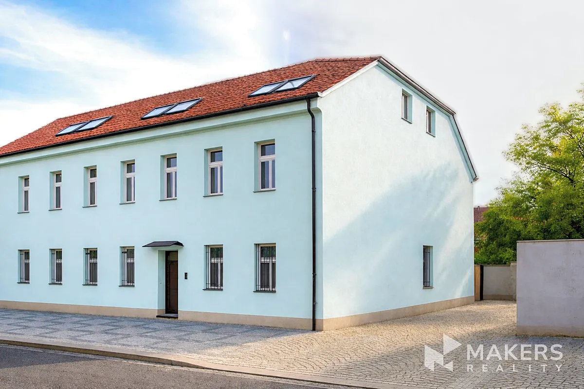 Prodej kanceláře 650 m²