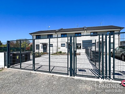 Pronájem  rodinného domu 90 m², pozemek 365 m²