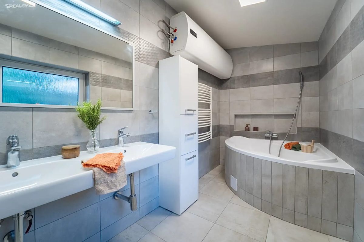 Prodej rodinného domu 125 m², pozemek 453 m² – fotografie 4