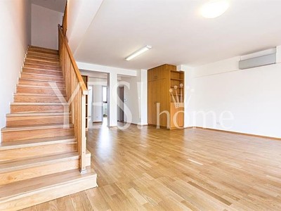 Pronájem kanceláře 147 m² — photo 4