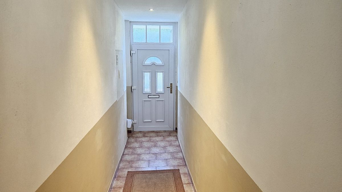 Prodej rodinného domu 400 m², pozemek 434 m² – fotografie 5
