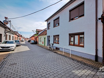 Pronájem bytu 2+1 70 m²