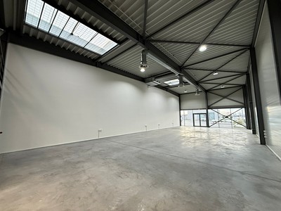 Pronájem skladového prostoru 880 m²
