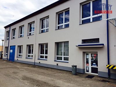 Pronájem skladového prostoru 241 m²