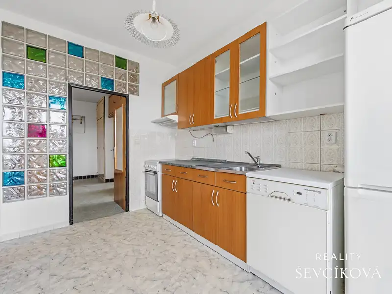 Prodej bytu 3+1 79 m², Hradec Králové – náhled fotky 2