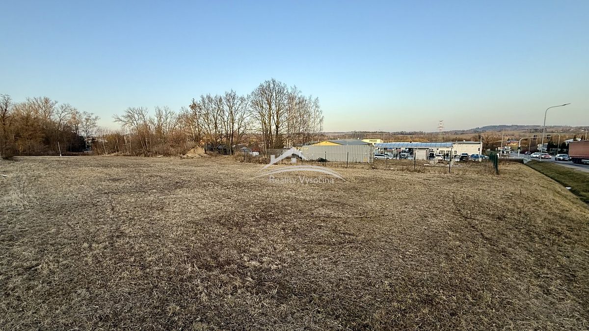 Pronájem komerčního pozemku 1000 m² – fotografie 5