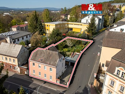 Prodej  rodinného domu 260 m², pozemek 633 m²