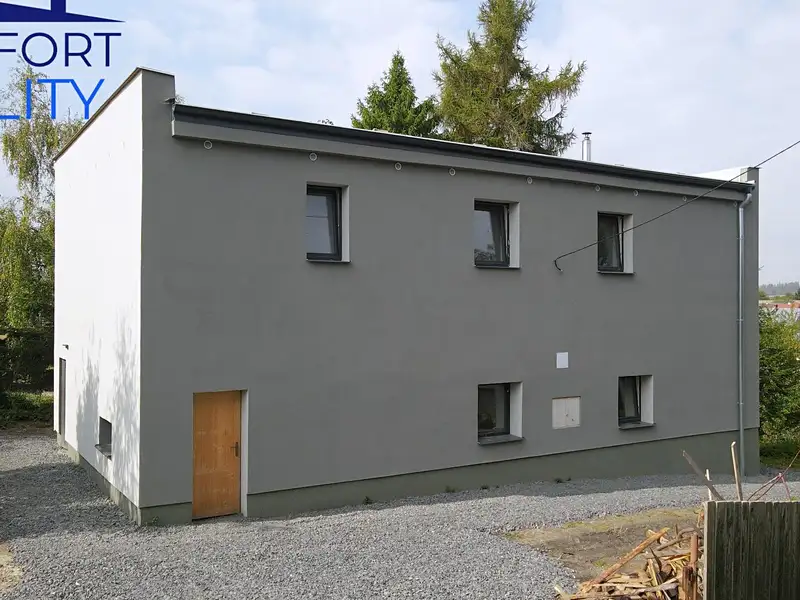 Prodej rodinného domu 200 m², pozemek 1057 m², Melč – náhled fotky 1
