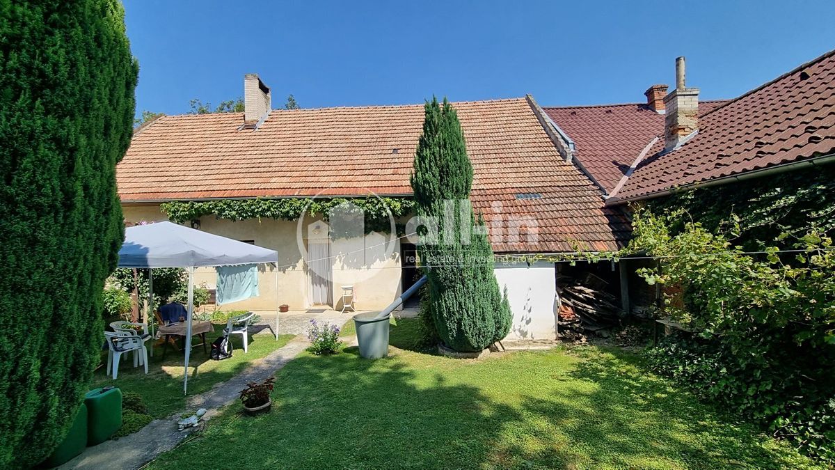 Prodej rodinného domu 70 m², pozemek 1145 m²