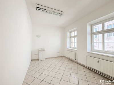 Pronájem komerční nemovitosti 84 m²