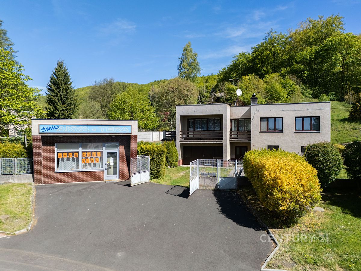 Prodej rodinného domu 198 m², pozemek 1875 m² – fotografie 4