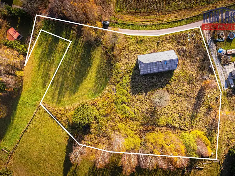 Prodej stavebního pozemku 58680 m², Nová Pec – náhled fotky 2