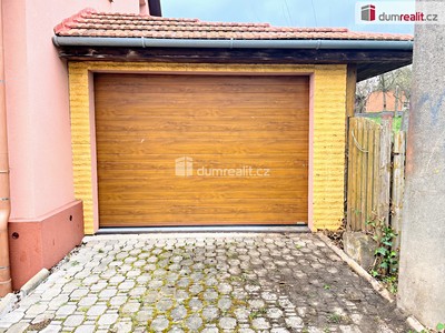 Pronájem garáže 30 m²