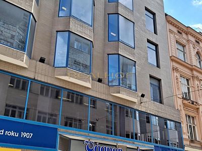 Pronájem obchodního prostoru 150 m²