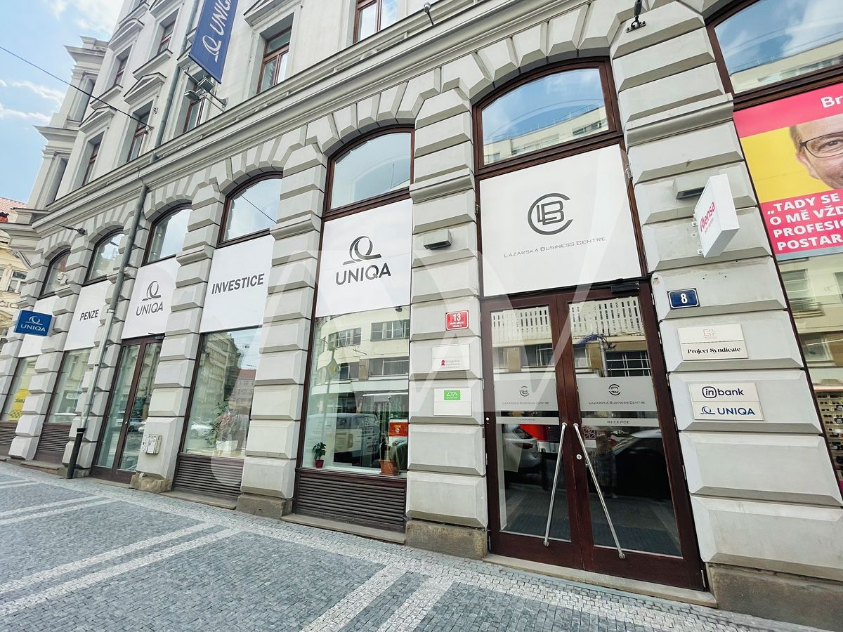 Pronájem kanceláře 218 m² – fotografie 4