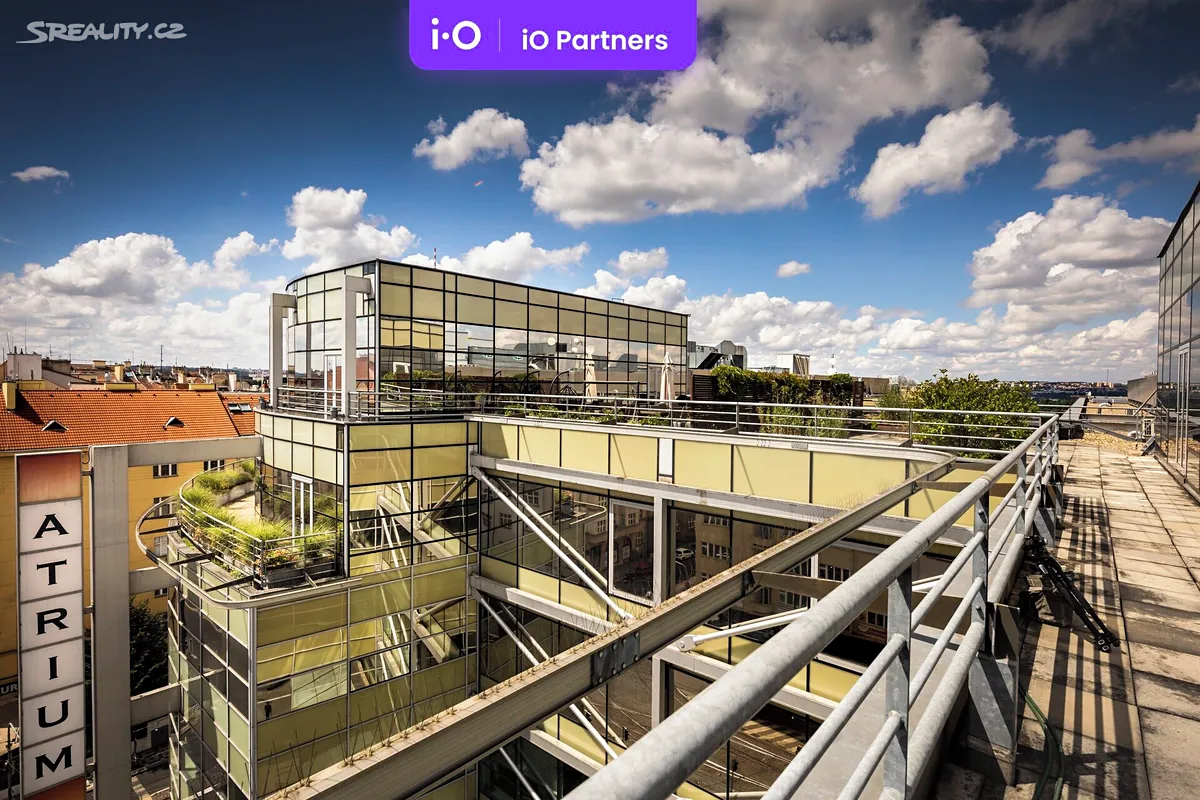 Pronájem kanceláře 1048 m², Praha