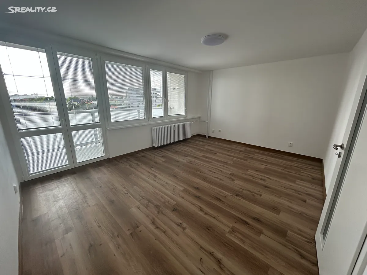 Prodej bytu 3+1 68 m², Praha