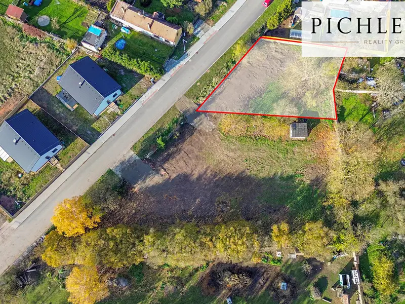 Prodej stavebního pozemku 763 m², Úherce – náhled fotky 2