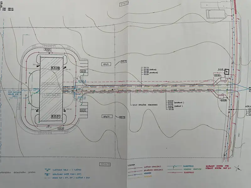 Prodej komerčního pozemku 7720 m², Žebrák – náhled fotky 2