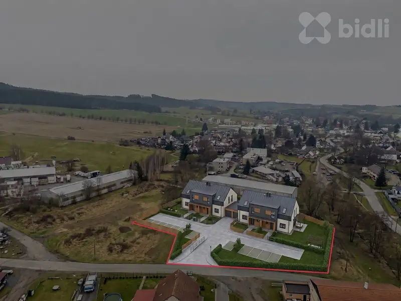 Prodej stavebního pozemku 3878 m², Hajnice – náhled fotky 1