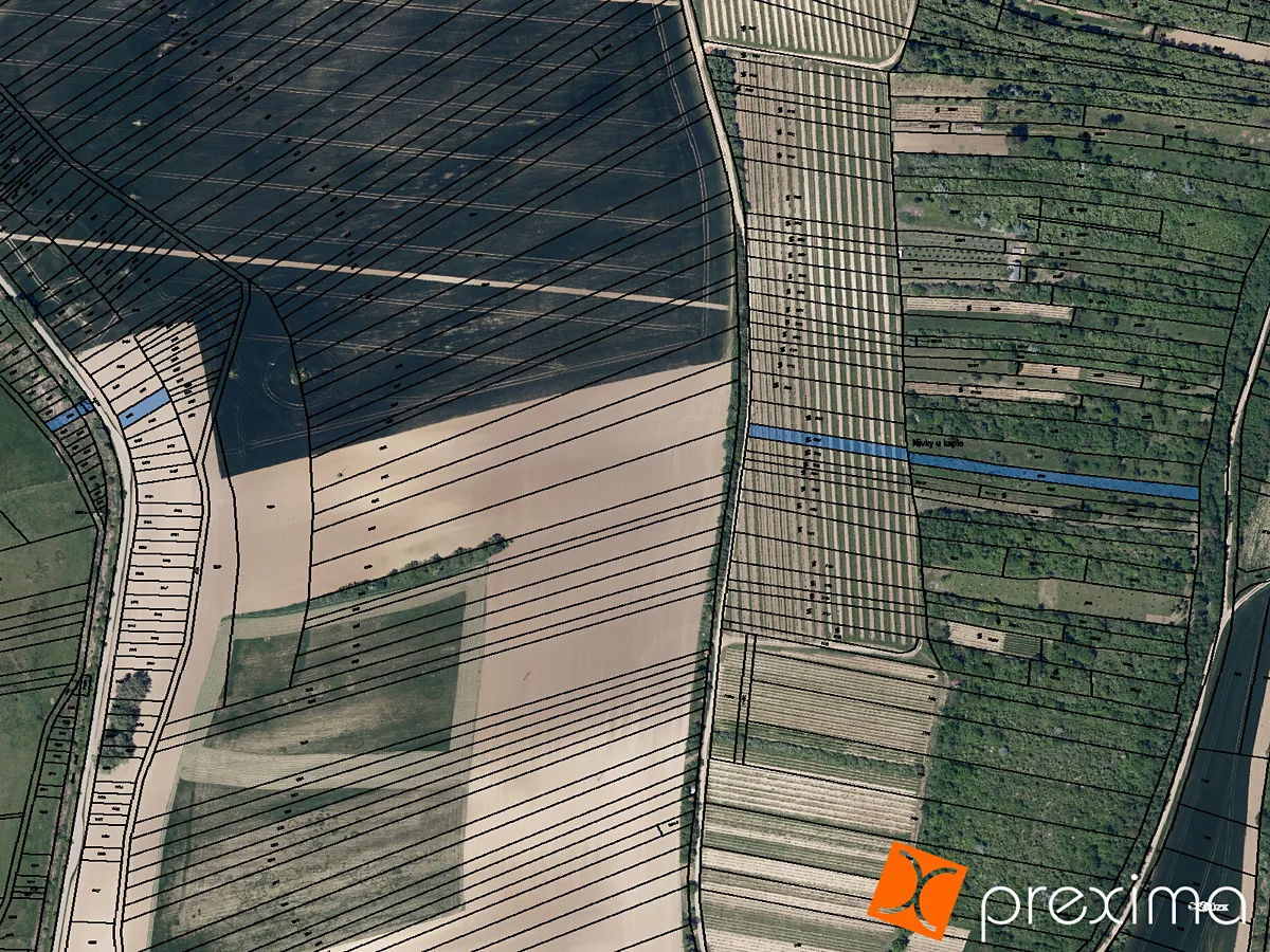 Prodej podílu 1/2 pole 1119 m²