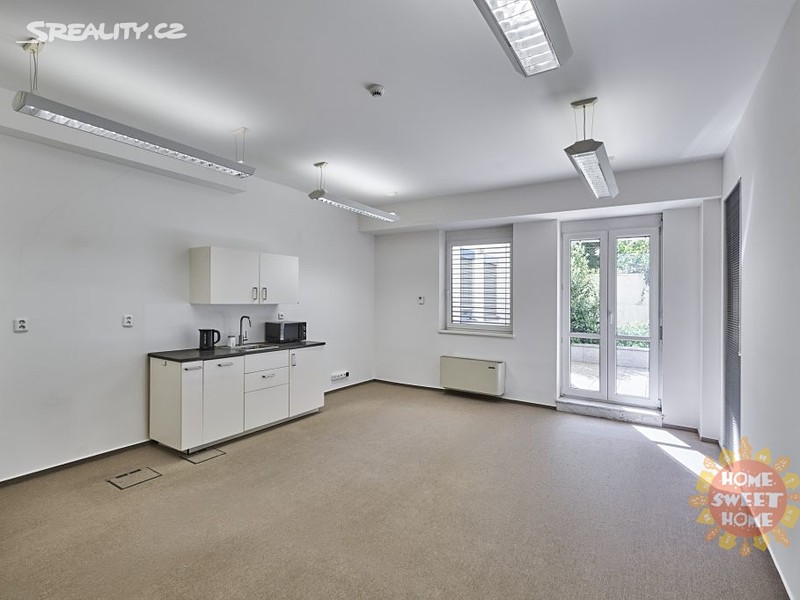 Pronájem kanceláře 101 m², Praha