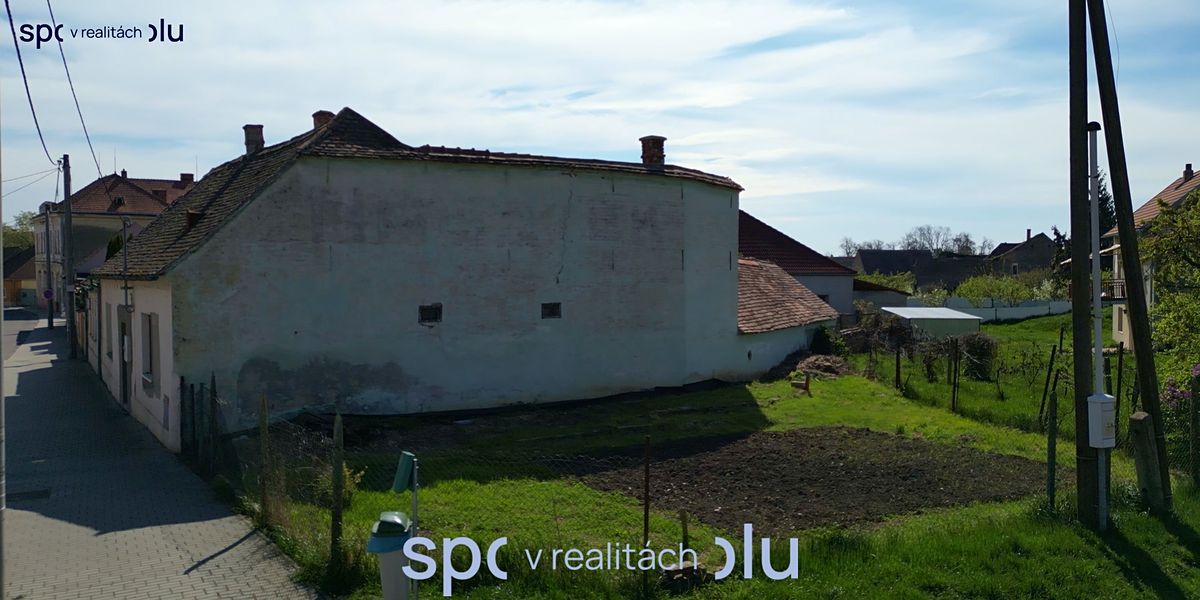 Prodej stavebního pozemku 634 m² – fotografie 3