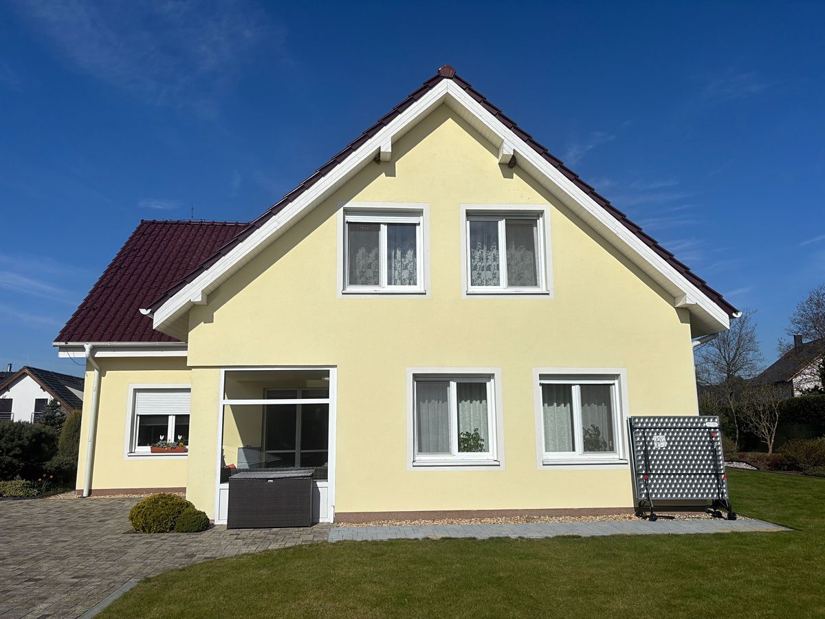 Prodej rodinného domu 304 m², pozemek 1481 m² – fotografie 3