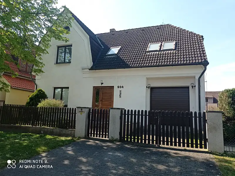 Prodej, Dům, 180 m²