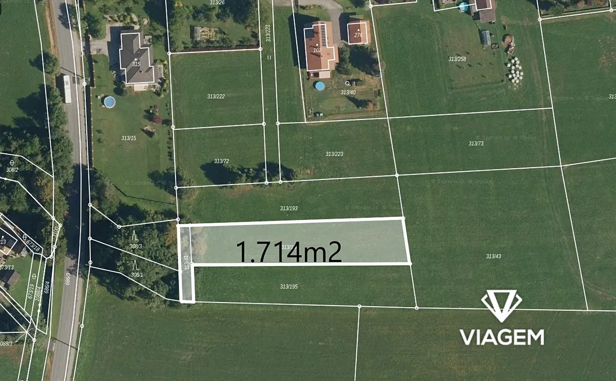 Prodej pole 1715 m²