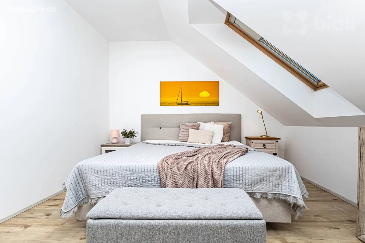 Prodej bytu 2+kk 60 m² - Więcej