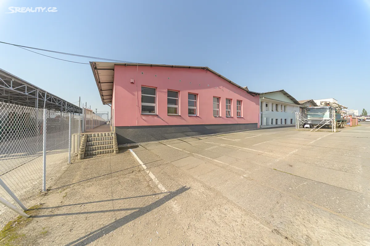 Pronájem výrobní haly, prostoru 310 m², Kosmonosy