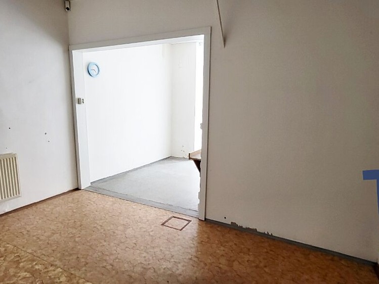 Pronájem komerčního prostoru, 318 m² (14 z 21)